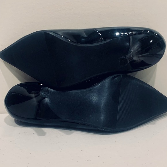🛍2/$25 Joy & Peace low heel pumps - Picture 4 of 4